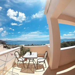 Holiday home Beach Two Bedroom Maisonette With Sea View Barbati