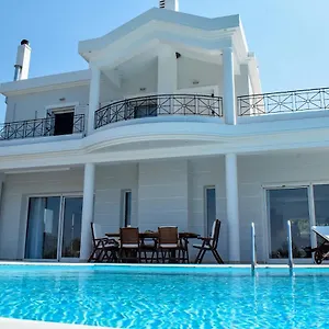 Noulia * Κυνοπιάστες