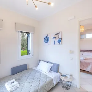 Hill Apartment