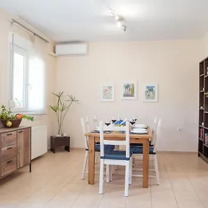 Solari Hill Maisonette Two Private Parking * Alepou