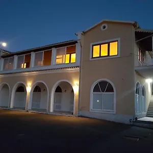 Mountain View House Vakantiehuis Gardeládes
