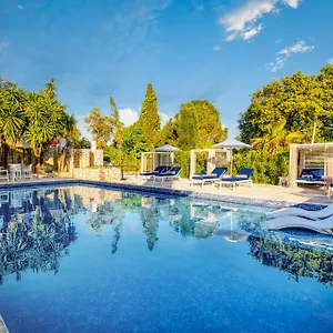 K, Boutique Kommeno (Corfu)