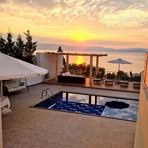 Private Konstantina Luxury Achilion Corfu Villa