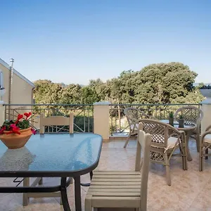 Koryfo Penthouse, 3km From Corfu Old Town Apartmán Kanoni (Corfu)