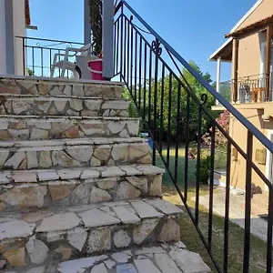Elena's House Дом отдыха *