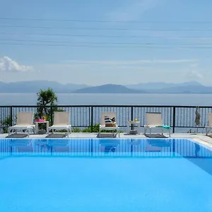 Siora Leni 2* Benitses (Corfu)