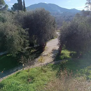 Habitación en casa particular εξοχικό στο βιρο κέρκυρας *