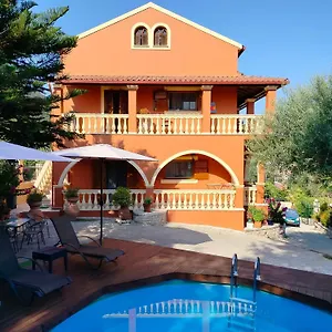 Seaside Pool Mesongí