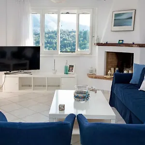 Hilltop Virós
