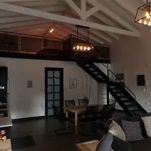 Holiday home Apothiki House Kato Korakiana