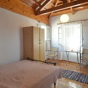 Апартаменты Attic In Corfu Old Town Centre *