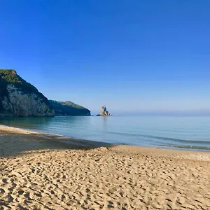 Sebastian's - Agios Gordios Lägenhet
