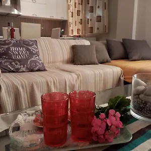 Corfu Town Family Apartment *