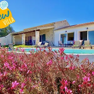 Luxury Artemisia With Private Pool