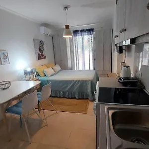 Nias Studio * Perama (Corfu)