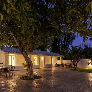 Walnut House - Peaceful Private Garden *