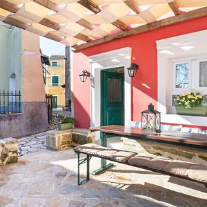 Bekiris Traditional Holiday home *