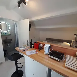 Corfucenterstudios3