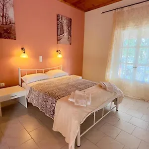 Apartment Yannis 2