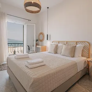 La Apartment *