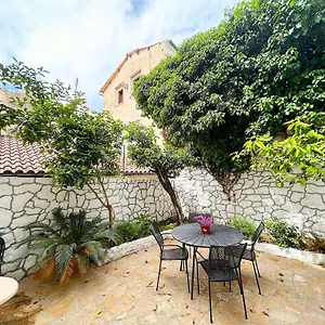 Traditional House With Ivy Garden Corfu (city)