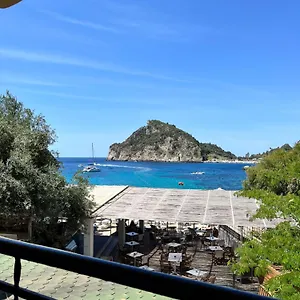 Poseidon Beach Bar & Restaurant Appartamento *