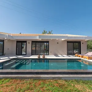 Villa Danai Gouvia
