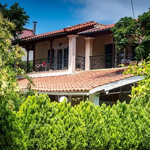 Tholeto Apartment Agios Gordios (Corfu)