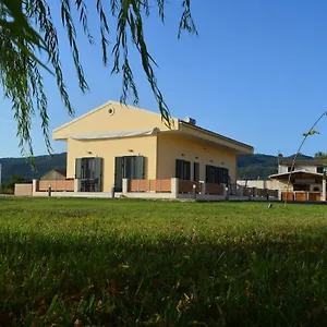 Issos House Ferienhaus