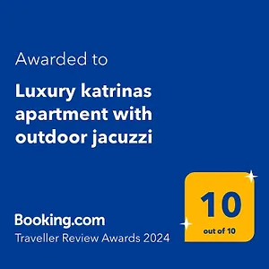 Luxury Katrinas With Outdoor Jacuzzi Daire