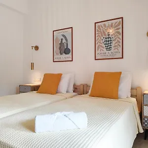 Ulysses Rest Aparthotel