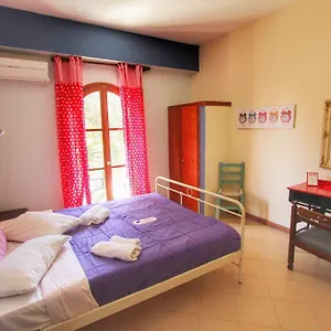 Aparthotel The Banana 2*