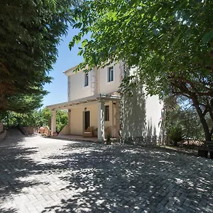 Aziza Villa