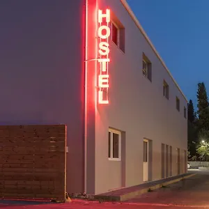 Local Hostel&suites *