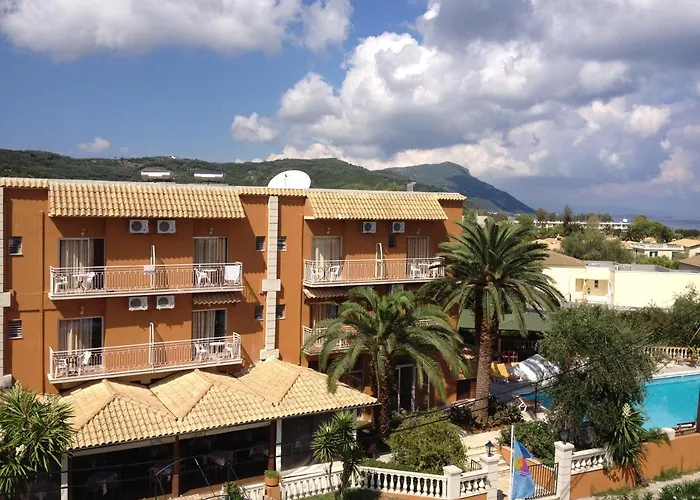 Pantheon Hall Hotel Mesongi photo
