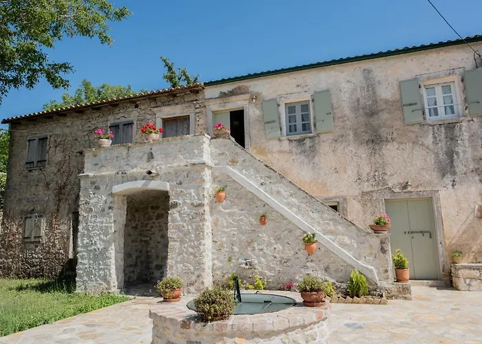 Charilaos Spiti Old Perithia Villa Ypsilas photo