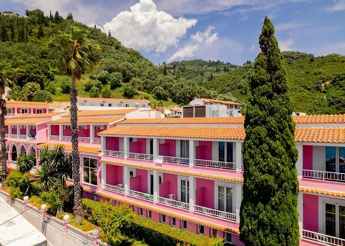 Pink Palace Beach Resort Agios Gordios  photo