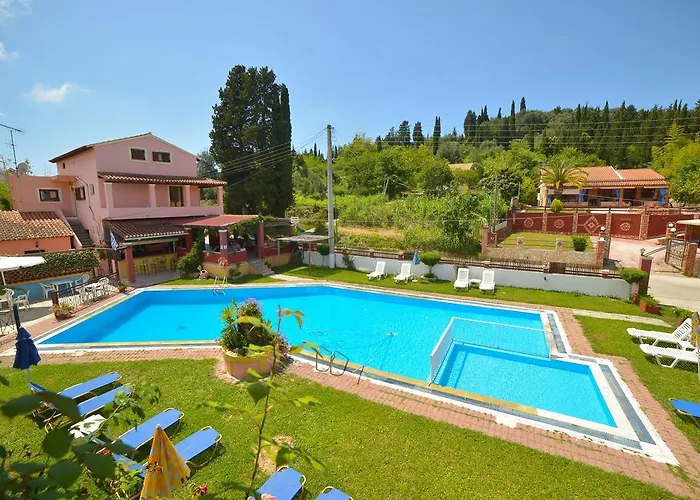 Alex Katerina Apartments Peroulades  photo
