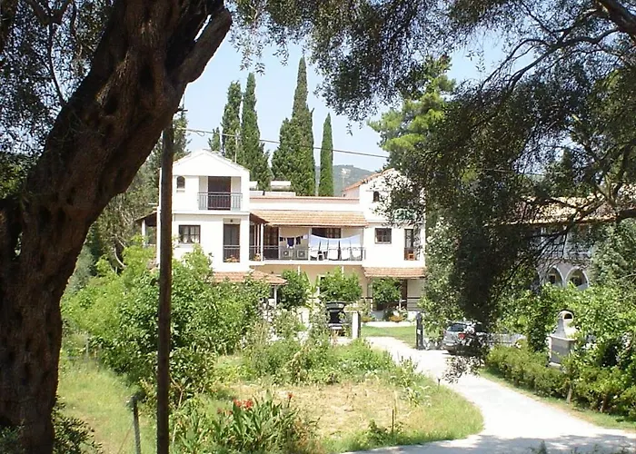 Georgina Family Apartments Mesongi photo