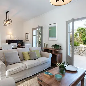Olive Three-bedroom By Konnect * Kato Korakiana