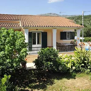 Rosemary Hotel Nisaki (Corfu)