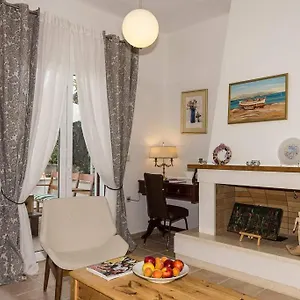 Daire Estia House Cozy-comfortable