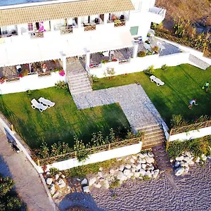Aparthotel Nereides