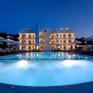 V Luxury Aparthotel 3*