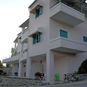 Frangis Hotel