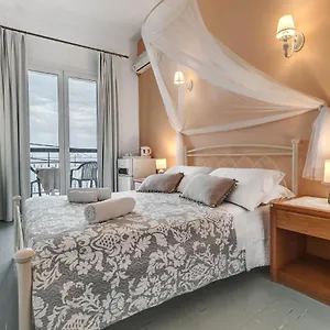 Hotell Eros Benitses (Corfu)