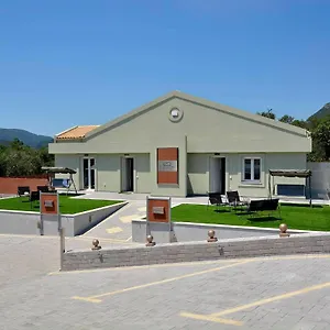 Villa Bratou *