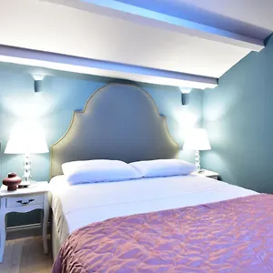 Daire Queen 2,heart Of Corfu Historical Old Town Center!