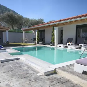 Diamond Luxury Corfu 6 Bedroom Luxury *