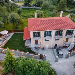 Holiday home Henkel
